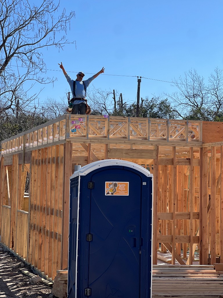 Unicus Construction team at work